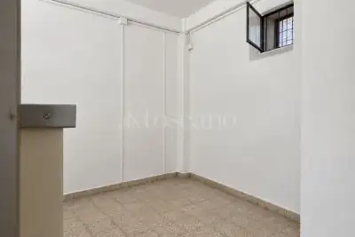 Negozio in affitto, Via Vezzia, Avezzano