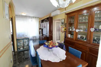 Casa in vendita, Via Montello, Pordenone
