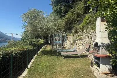 Casa in vendita, Via Regina Nuova, Laglio
