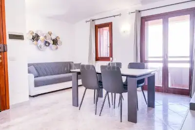 Casa in vendita, Via Barcellona, Olbia