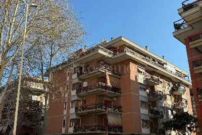 Casa in vendita, Corso Duca di Genova, Roma