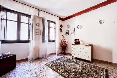 Casa Indipendente in vendita, via Umberto 11, Tula