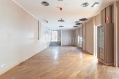 Negozio in vendita, Corso Concordia, Milano