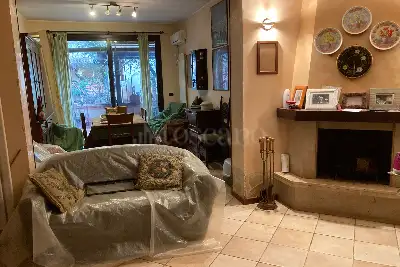 Casa Indipendente in vendita, Giacomo Leopardi , Catania