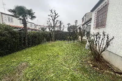 Villa in vendita, Via Val D'Ossola, Trezzano sul Naviglio