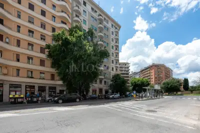 Casa in vendita, Via della Lega Lombarda, Roma