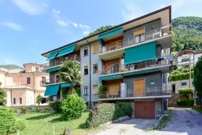 Casa in vendita, Via Sant'Ambrogio, Caslino d'Erba