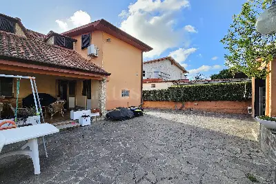 Villa Bifamiliare in vendita, Via Mar dei Coralli, Pomezia