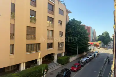 Casa in vendita, Via Pietro Albertoni, Bologna