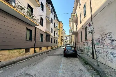 Negozio in affitto, Avellino - Via Carmine Barone, Avellino