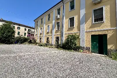 Magazzino in vendita, Via indipendenza 89, Brescia