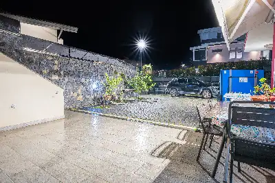 Villa in vendita, Via Dott. Pippo Cutuli, Aci Sant'Antonio