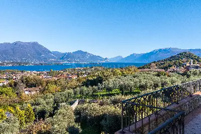 Villa in vendita, Viale Rimembranza, Manerba del Garda