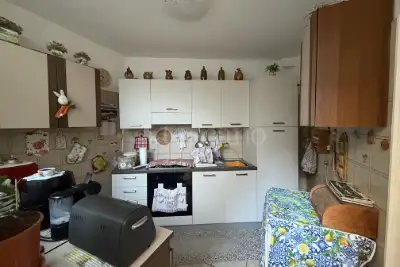 Casa Indipendente in vendita, Via Stazzone, Aci Castello