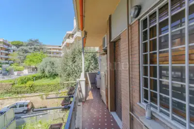 Casa in vendita, Viale Isacco Newton, Roma