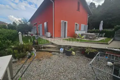 Casa in vendita, Via Milano, Villa Guardia
