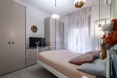 Casa in vendita, Via Guglielmo Guintellino, Milano