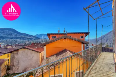 Casa Indipendente in vendita, Via A.Manzoni, Cunardo