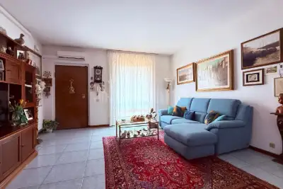 Casa in vendita, Via Giosuè Carducci, Poggio a Caiano