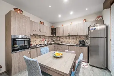 Villa in vendita, Via Barcuzzi , Lonato del Garda