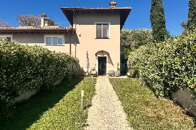 Villino a Schiera in vendita, Via del Fontanile di Mezzaluna, Fiumicino