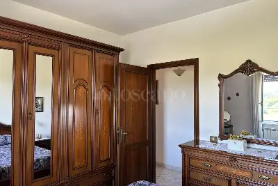 Casa in vendita, Via Massa Fiscaglia, Roma