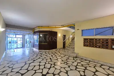 Casa in vendita, Via Deruta, Roma