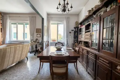 Casa in vendita, Via Giovanni da Procida, Roma