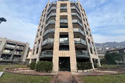 Casa in affitto, Via Carloni, Como