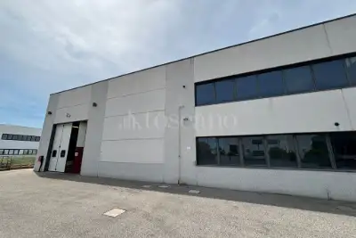 Capannone in vendita, Via XXV Aprile, San Giorgio di Piano