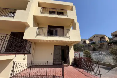 Villino a Schiera in vendita, Strada Panoramica dello Stretto, Messina