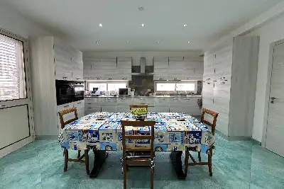 Villa in vendita, Via Cesare Beccaria, Palermo