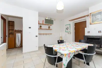 Casa in vendita, Via Luigi Porro Lambertenghi, Milano