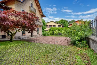 Attività Commerciale in vendita, Via Luinese, Cunardo