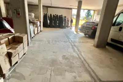 Magazzino in affitto, Contrada Novesoldi, Atripalda