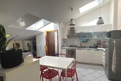 Mansarda in vendita, Via Emilia Ponente, Bologna