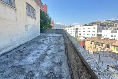 Magazzino in vendita, Passo Spartaco Ferradini, Genova