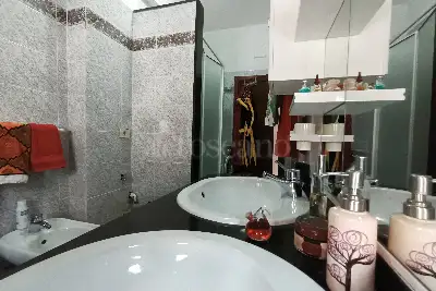 Casa in vendita, Via Umberto Grosso, Roma