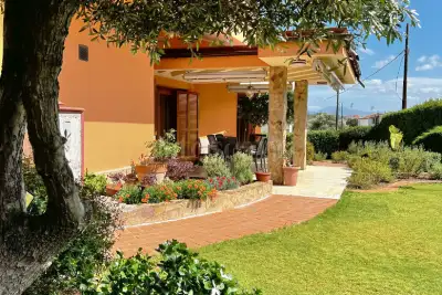 Villa in vendita, Via C. Maderno, Olbia