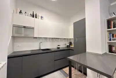 Casa in vendita, Via Luigi Soderini, Milano