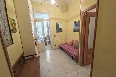 Casa in vendita, Via Enrico Arlotta, Napoli