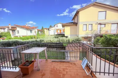Casa Indipendente in vendita, Via Quinto Martini, Prato