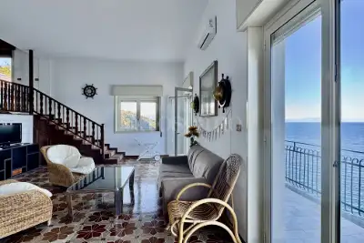 Casa in vendita, Via Acqua del Ferro, Acireale