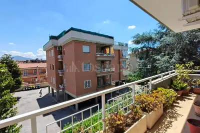 Casa in vendita, Via delle Vigne di Morena, Roma