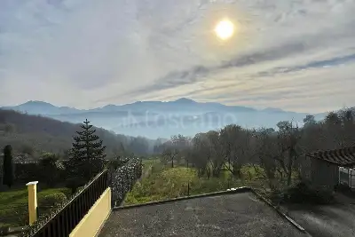 Casa Indipendente in vendita, Via Aniello Salsano, Contrada