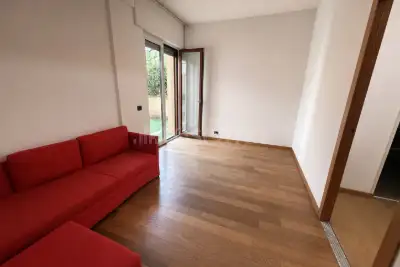 Casa in vendita, Largo Strindberg, Roma