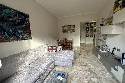 Casa in vendita, Piazza Alfonso Neuschuler, Roma