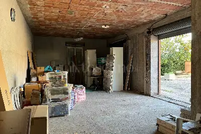 Casa Indipendente in vendita, Via Carife , Roma