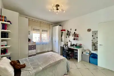Villa Bifamiliare in vendita, Via Menasasso, Desenzano del Garda