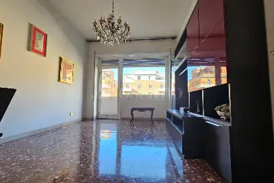 Casa in vendita, Viale di Trastevere, Roma